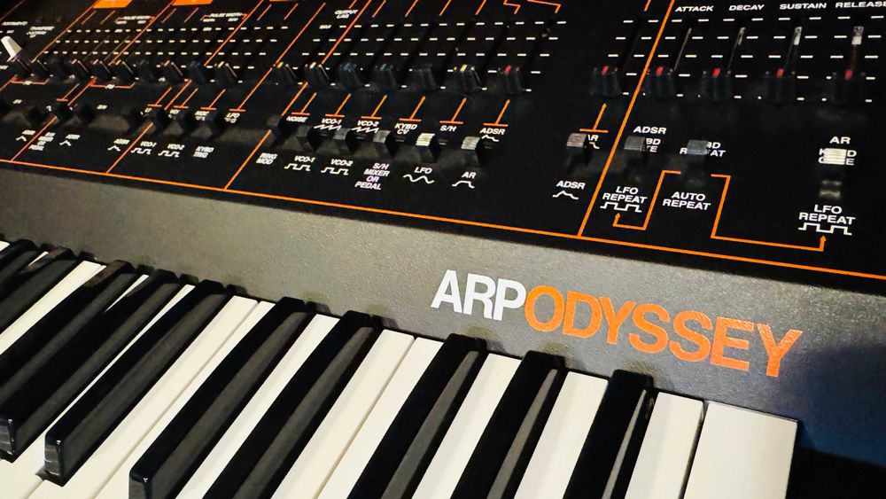 KORG ARP Odyssey + Sequencer KORG SQ-1 – stan fabryczny, nieużywany | Analogowy syntezator duofoniczny