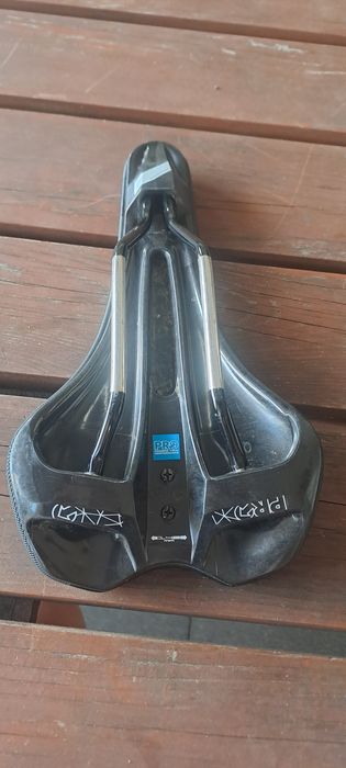 Siodełko pro griffon 142 offroad