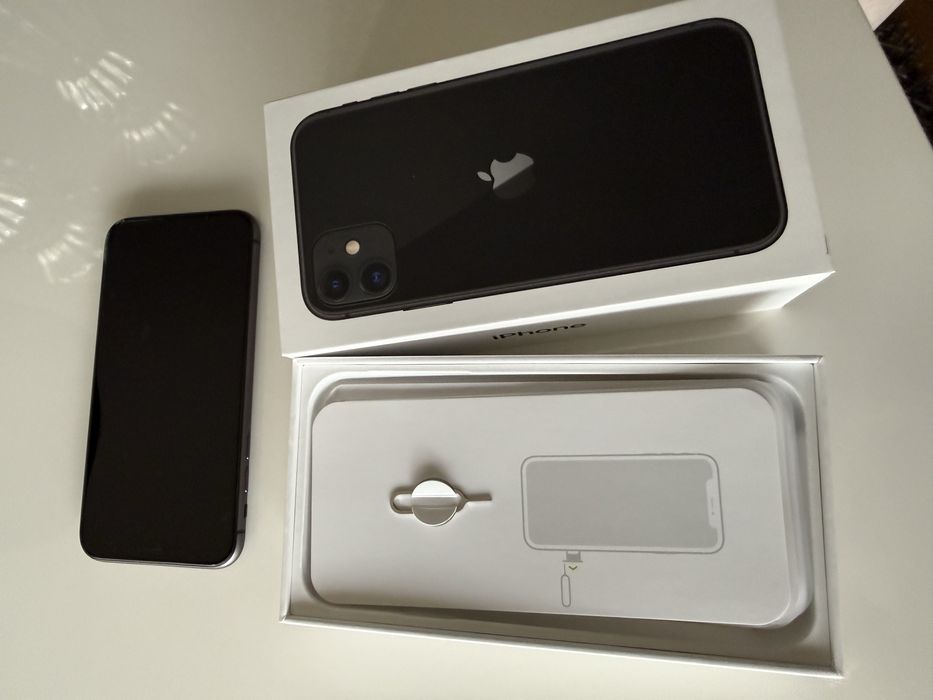 Iphone 11 256GB excelete estado.