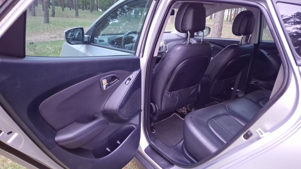 Hyundai ix35 2011 VIN TMAJU81BCCJ250651 фото оголошення 14 з 24
