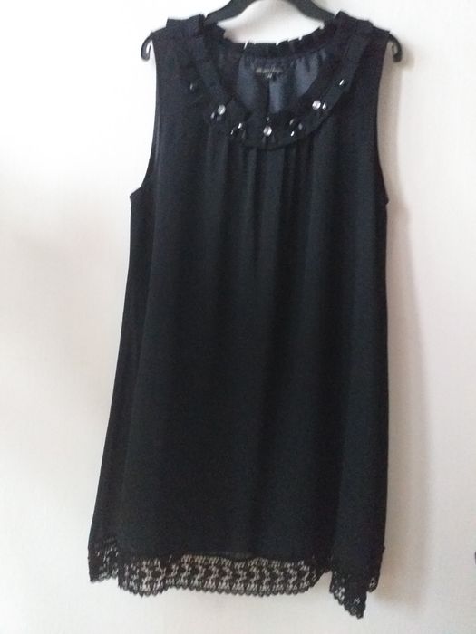 Czarna sukienka wizytowa 44