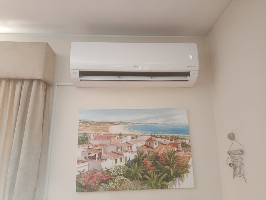 Instalação de ar condicionado e bombas de calor, sob  orçamento