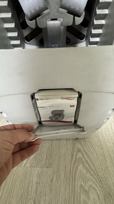 Автокресло детское britax romer б/у