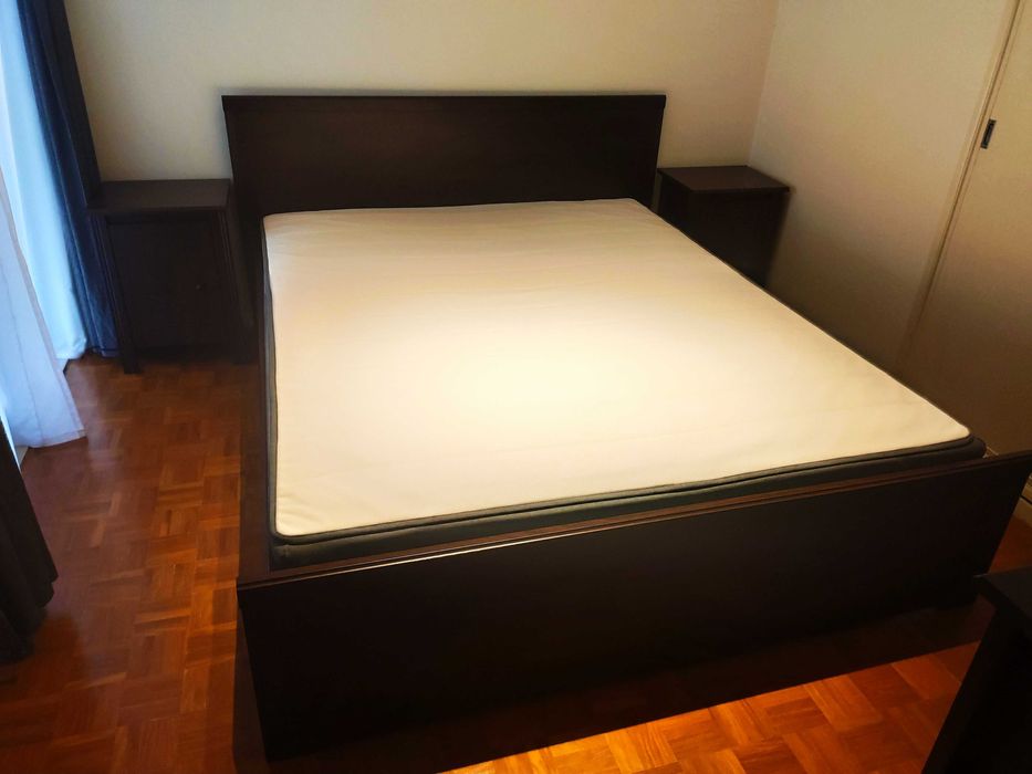 Cama IKEA BRUSALI 160x200 c/ Estrado e 2 Gavetas