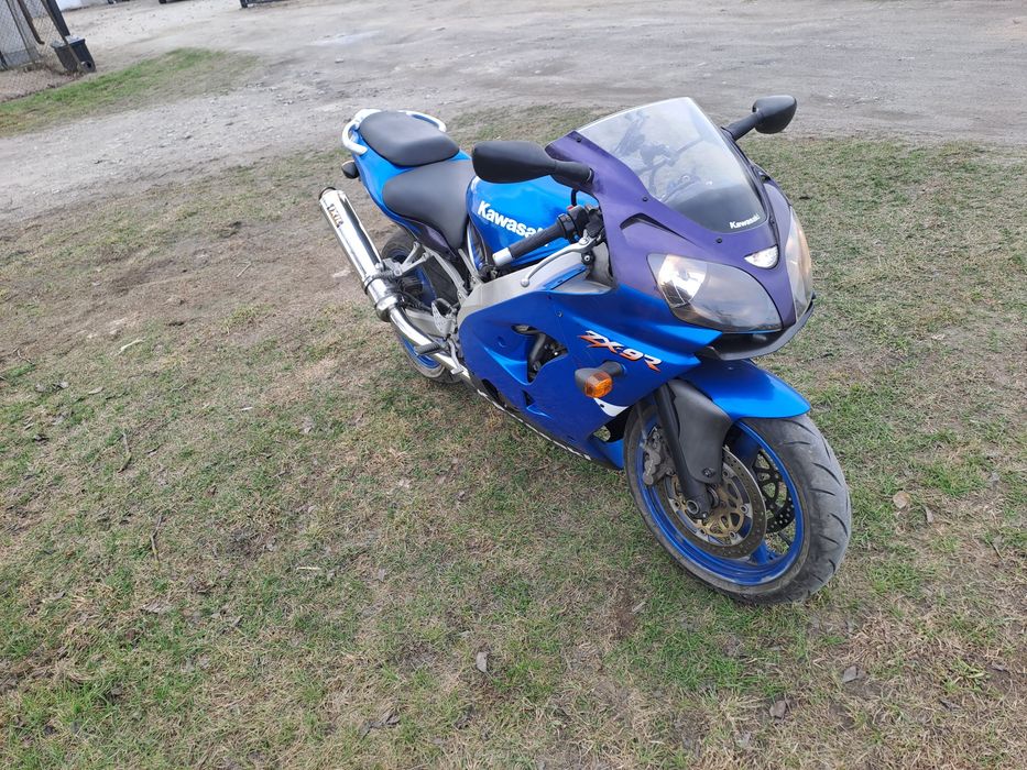 Kawasaki Ninja 900