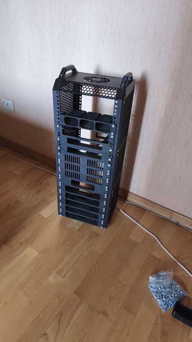 модульна міні-стійка для HomeLab (Raspberry Pi/mini-PC/мережа)