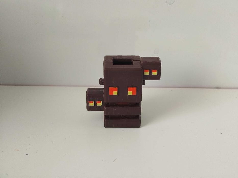 Zabawka Kinder Joy Minecraft, Kostka Magmy (1)