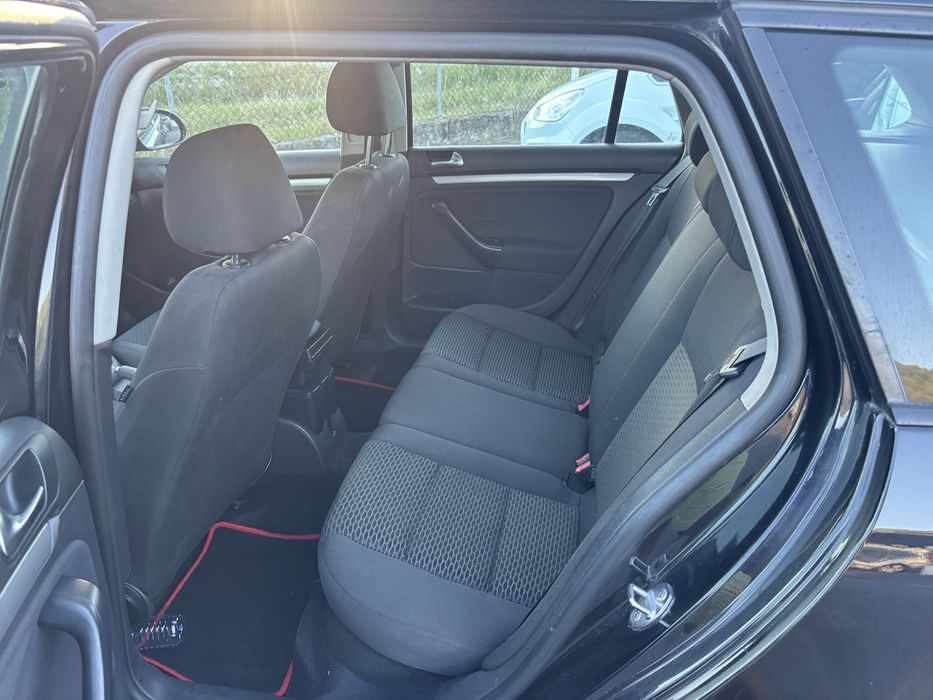 Volkwagen Golf Variant 1.6 tdi