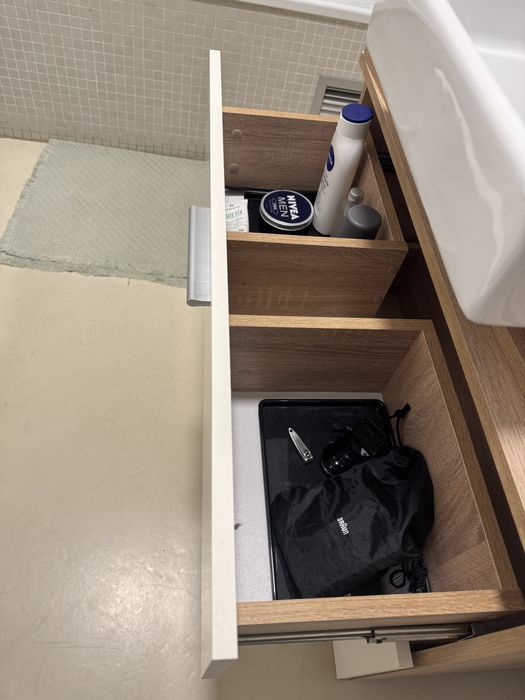 Móvel de casa banho - encaixa por baixo lavatório