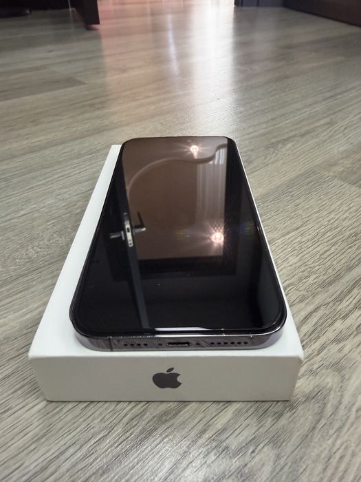 Продам Apple iPhone 14 Pro Max 128 Gb Deep Purple