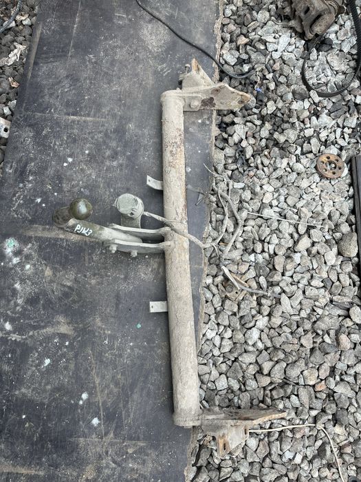 Фаркоп прицепное Mitsubishi Pajero Wagon 3 Паджеро вагон 00-06г