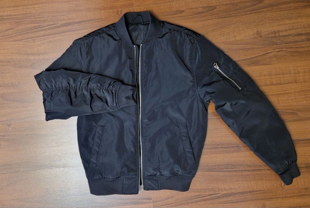 Куртка бомбер на підкладці C&A