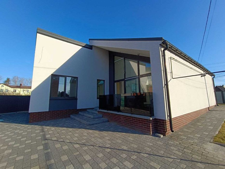 Елітний Особняк в центрі Вовчинців