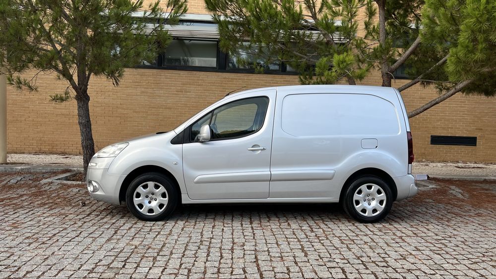 Peugeot Partner 1.6 hdi ( 3 Lugares  ) VENDIDA (
