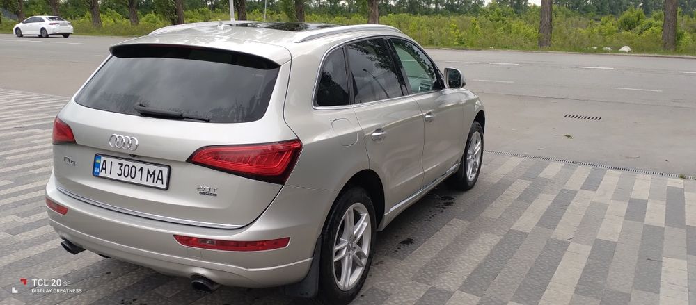 Продам Audi Q5 2015