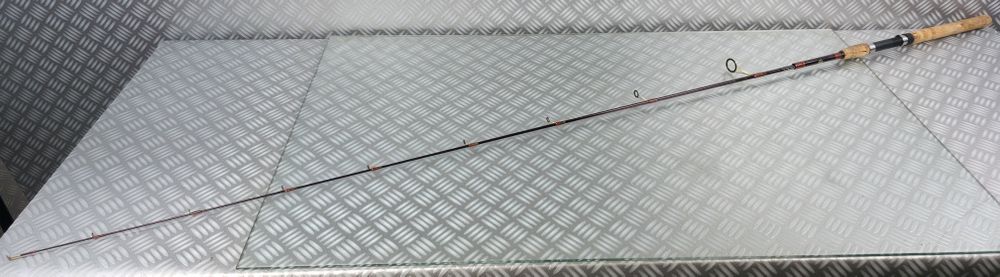 Bass Pro Shop bionic blade im8 graphite 2.3 m cw 7g medium spin USA