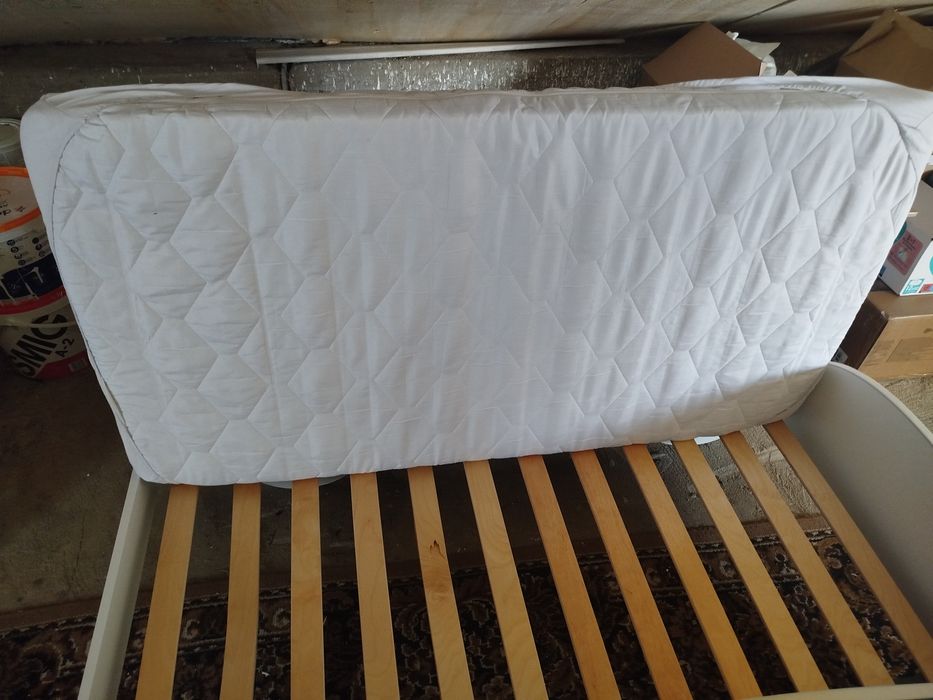 Łóżko dziecięce samochodzik 70x140