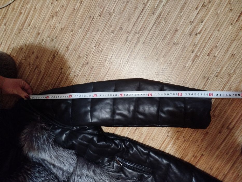 Зимняя женская кожаная куртка куртка