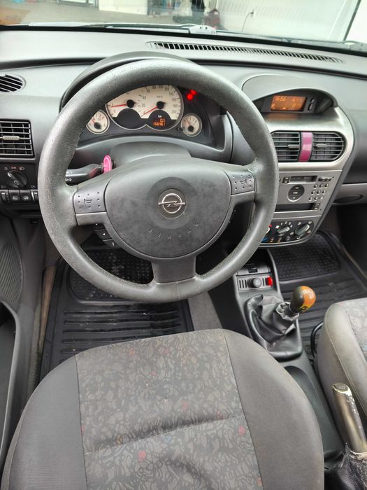 Opel Corsa 1.7 DTI Sport