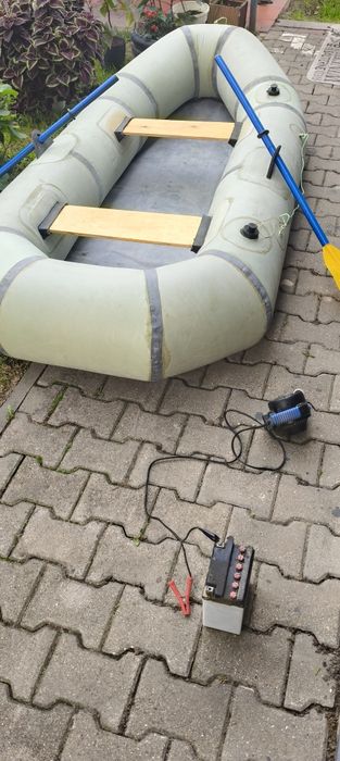 Ponton w bardzo dobrym stanie bez łatek