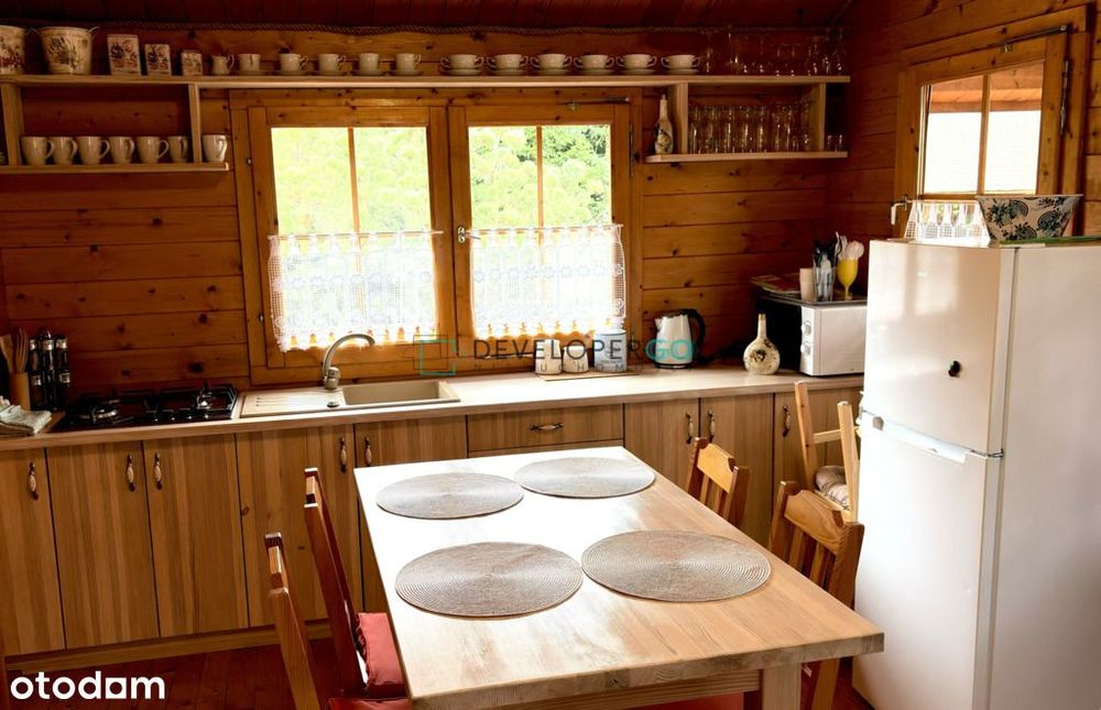 Piękne 1415 m² ze strefą SPA i domkiem | Liski