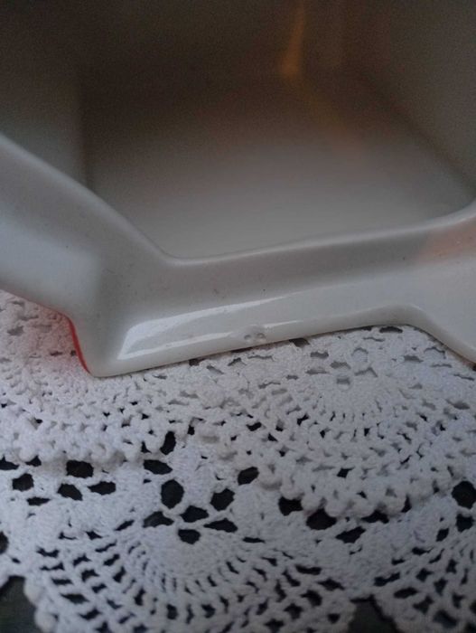 Saleiro - bolinhas vermelhas - Vista Alegre