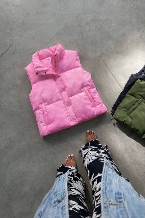 Жіночий утеплений жилет (безрукавка), жилет-дутик, стьобаний жилет