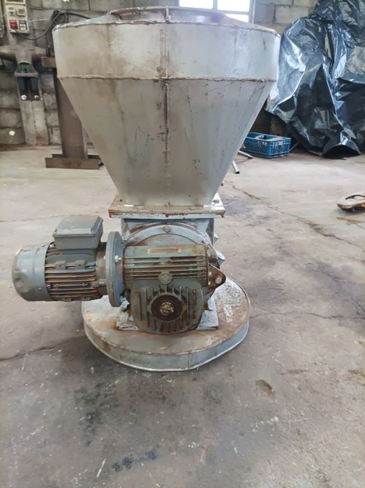 Máquinas para cortiça