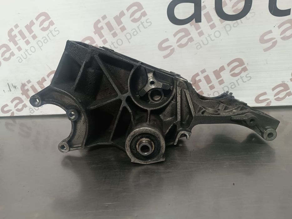 Apoio do Alternador AUDI A4 B5 - 038903143AE