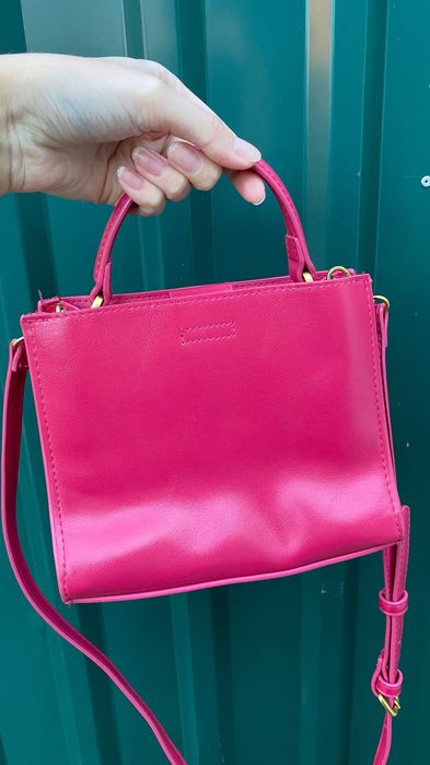 Продам сумку Mango