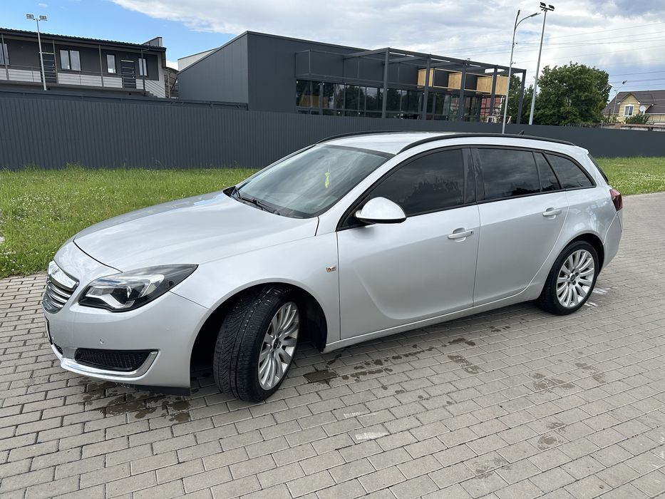 Продам Opel  Insignia 2014 рік