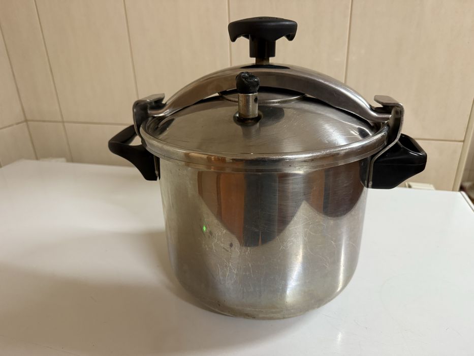 Panela de Pressao 8 litros