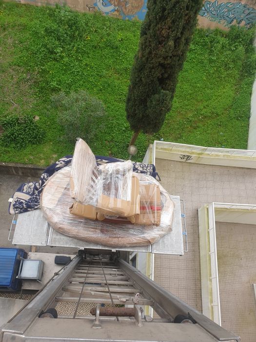 Mudanças/Entregas/Recolhas/Montagens por todo o país
