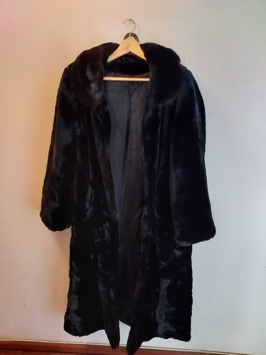CASACO PRETO de Pêlo Sintético  XL