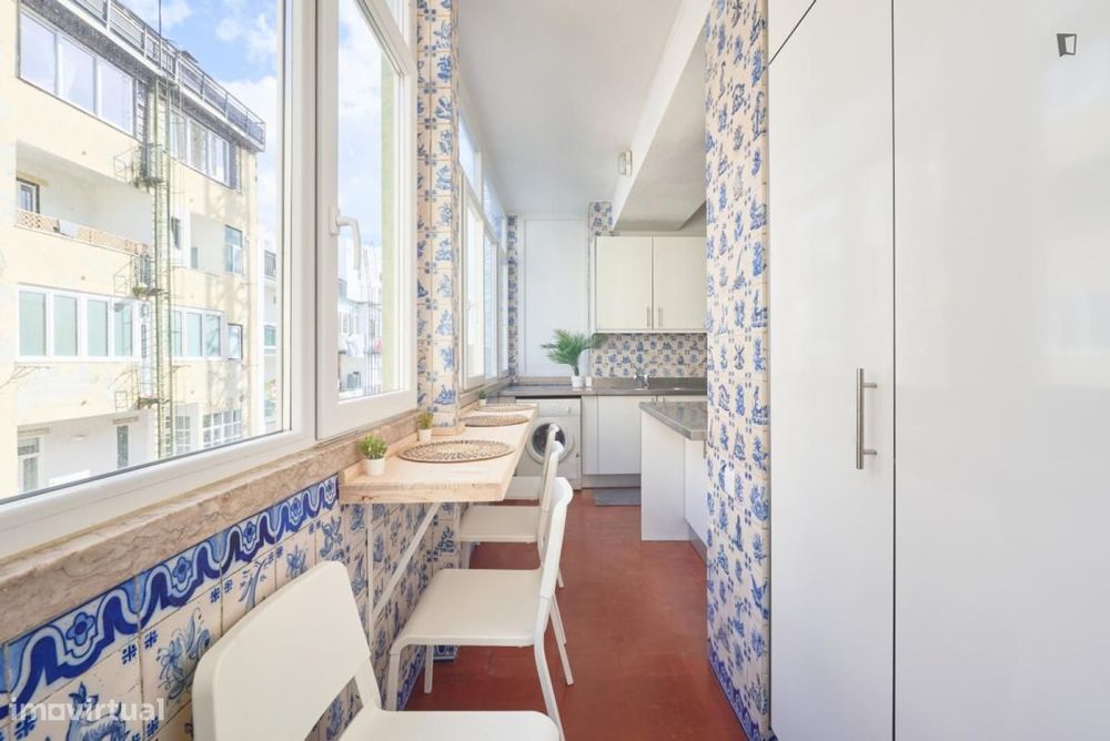 Quarto - localizado em Lapa Lisbon