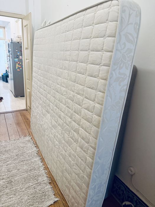 Colchão casal King Size 180x200 cm – Muito bom estado