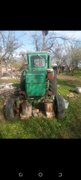 Продам трактор Т-40