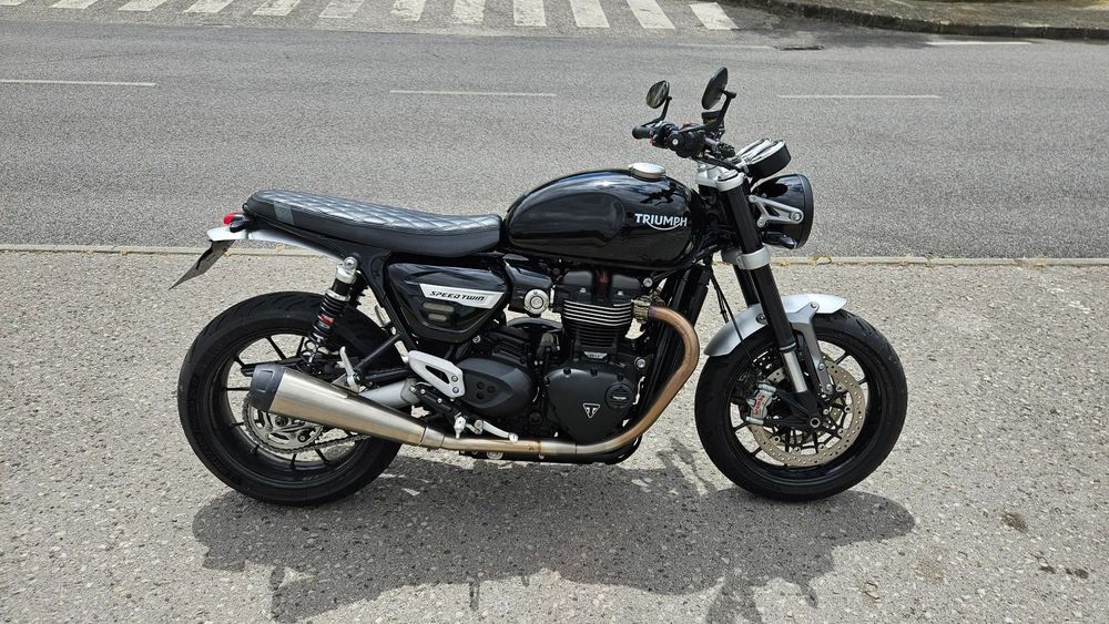 Triumph Speed Twin 1200