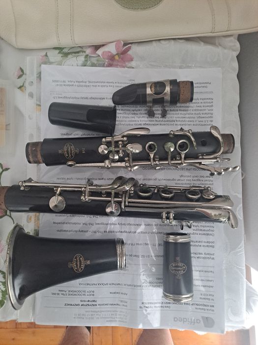 Witam sprzedam klarnet firmy Buffet
