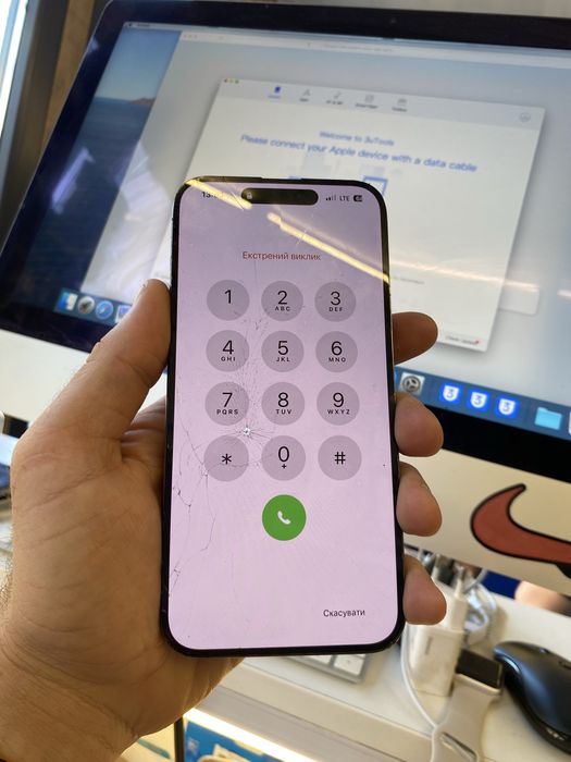Продам экран модуль дисплей Apple iPhone 14 Pro Max скол и пятно