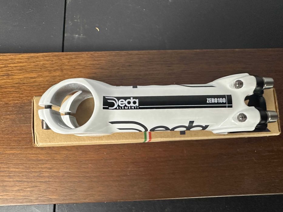 Wspornik / mostek DEDA ELEMENT zero100 white / black