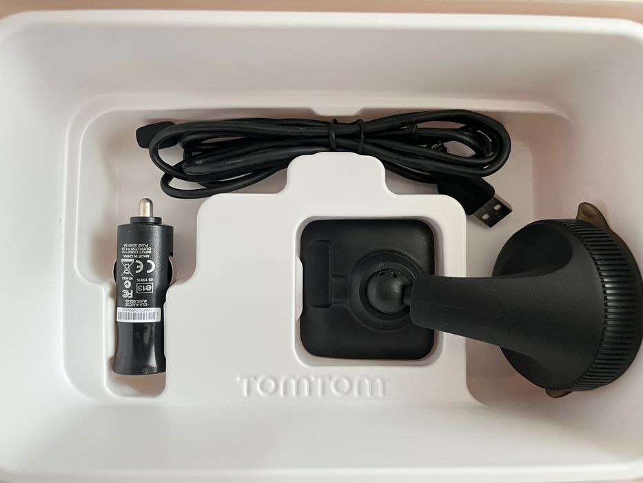 Nawigacja TomTom GO 5200 -  Polecam !!!