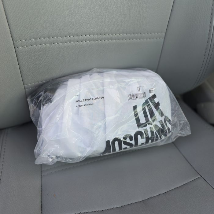 Жіноча сумочка Love Moschino VIP