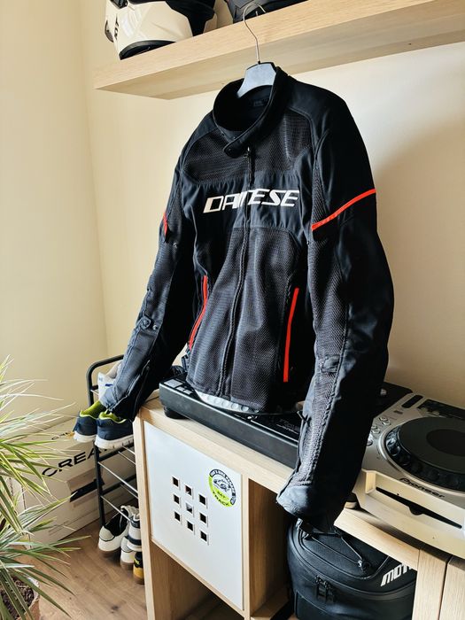 Casaco Dainese como novo