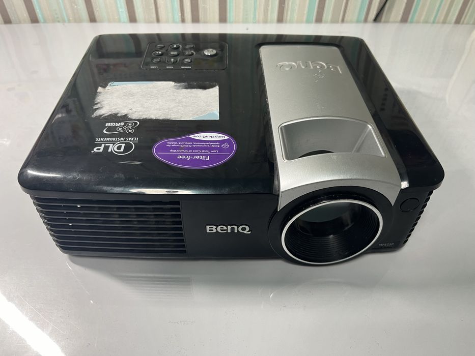 Продам проектор під розборку