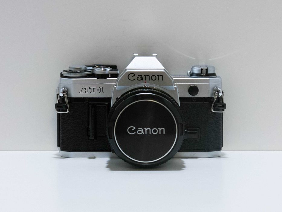 Câmara Analógica Canon AT-1 (AE-1) 35mm