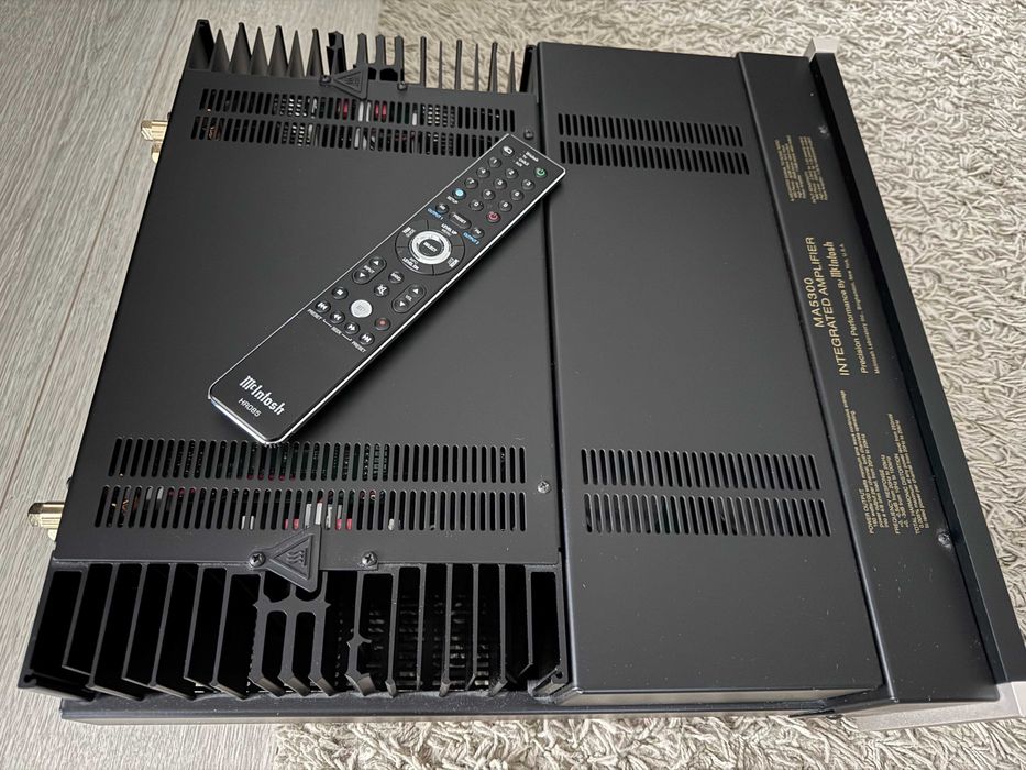 Wzmacniacz zintegrowany McIntosh MA5300