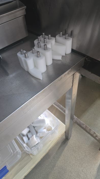 Oportunidade para montar sua fábrica de salgados ou aumentar a produção.