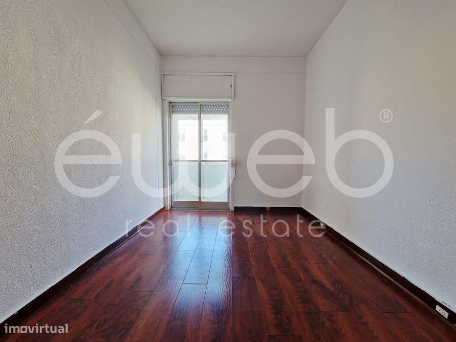 Apartamento T3, Bairro do Liceu, Setúbal