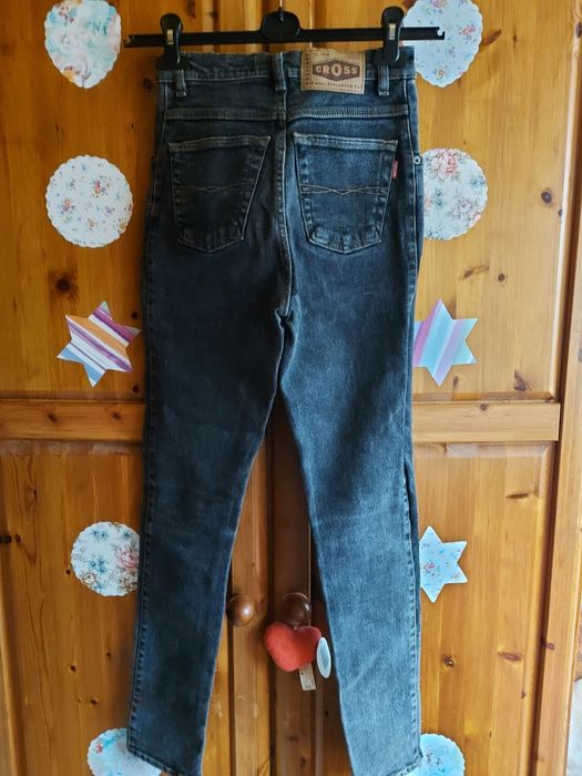 Spodnie jeans czarne dziecięce wiek 14/15 lat firma CROSS